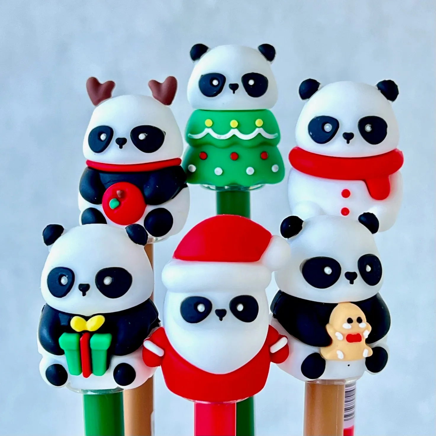 22595 CHRISTMAS PANDA GEL PEN-36