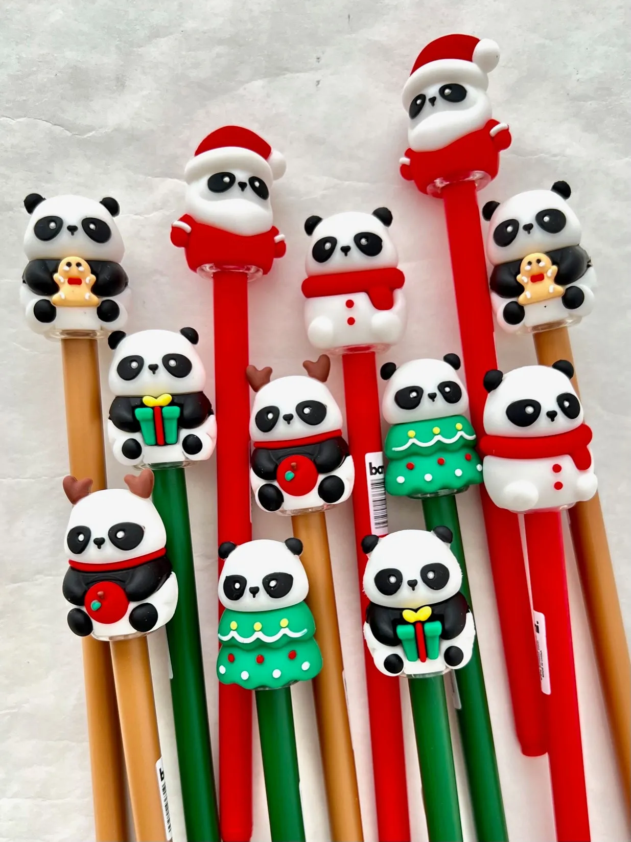 22595 CHRISTMAS PANDA GEL PEN-36