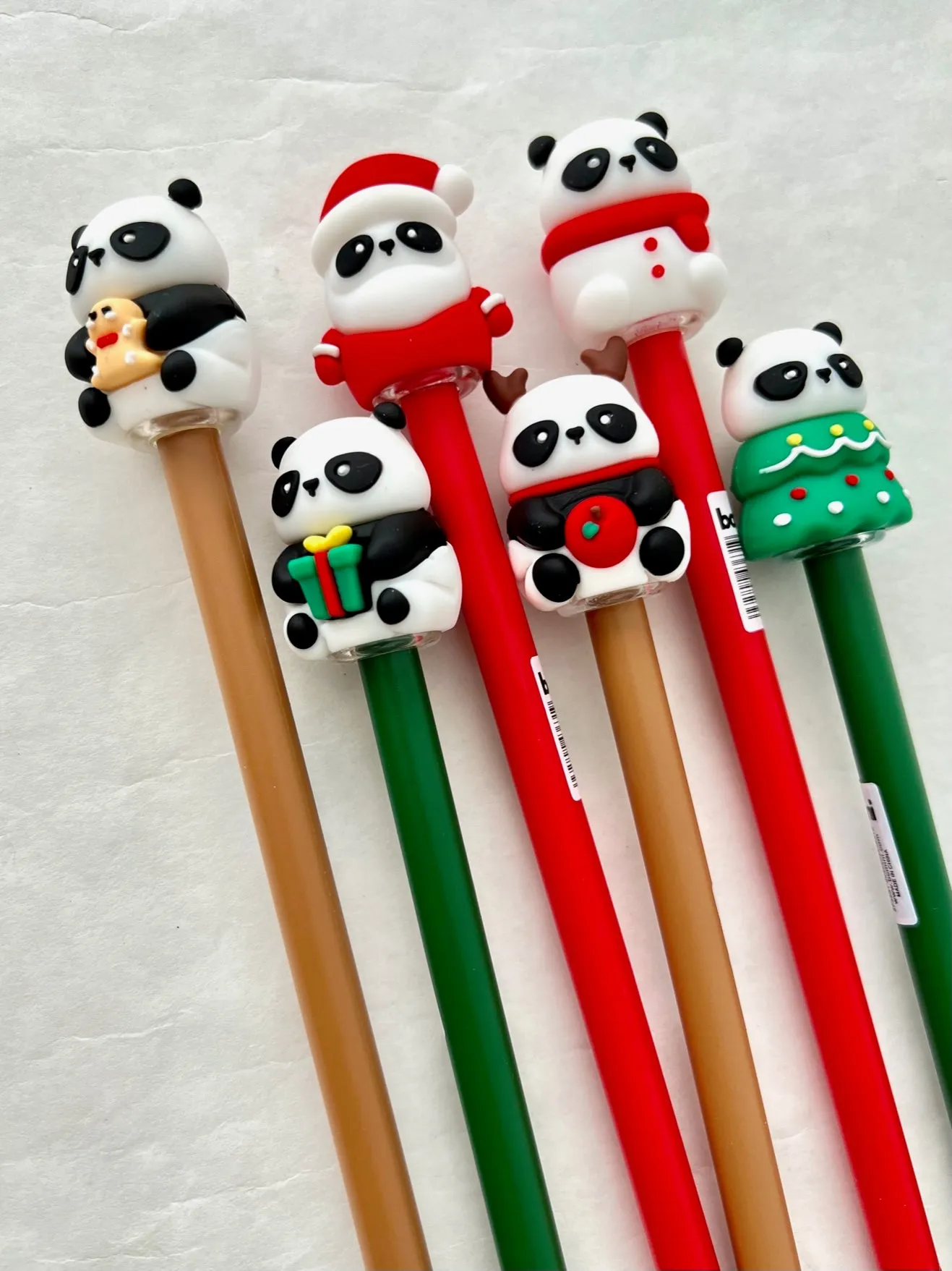 22595 CHRISTMAS PANDA GEL PEN-36