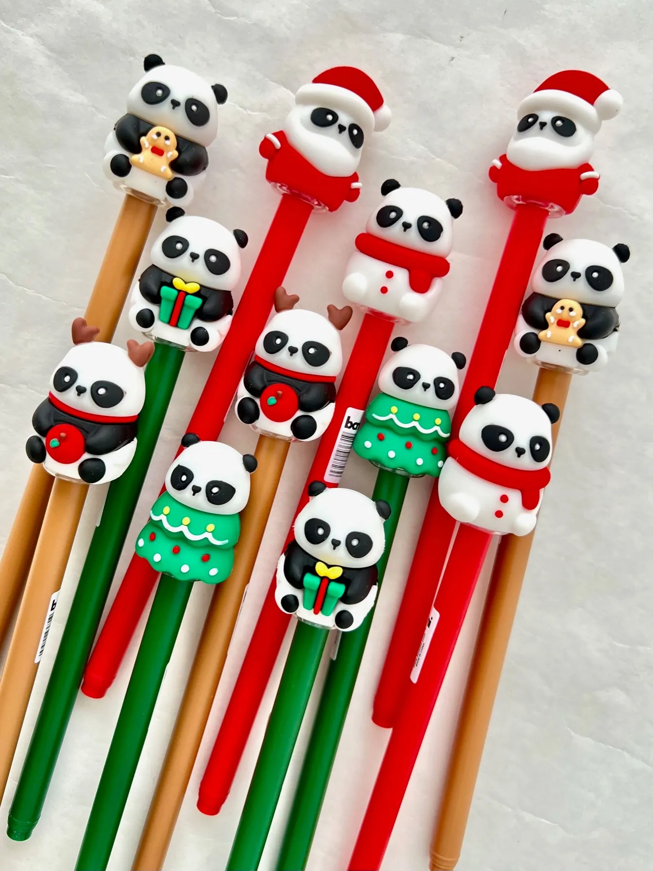 22595 CHRISTMAS PANDA GEL PEN-36