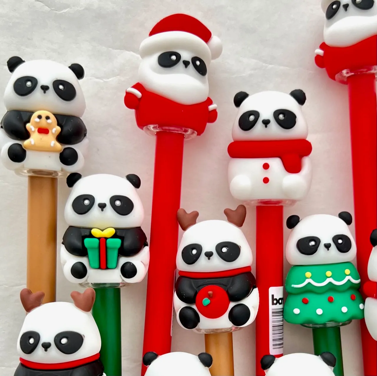 22595 CHRISTMAS PANDA GEL PEN-36