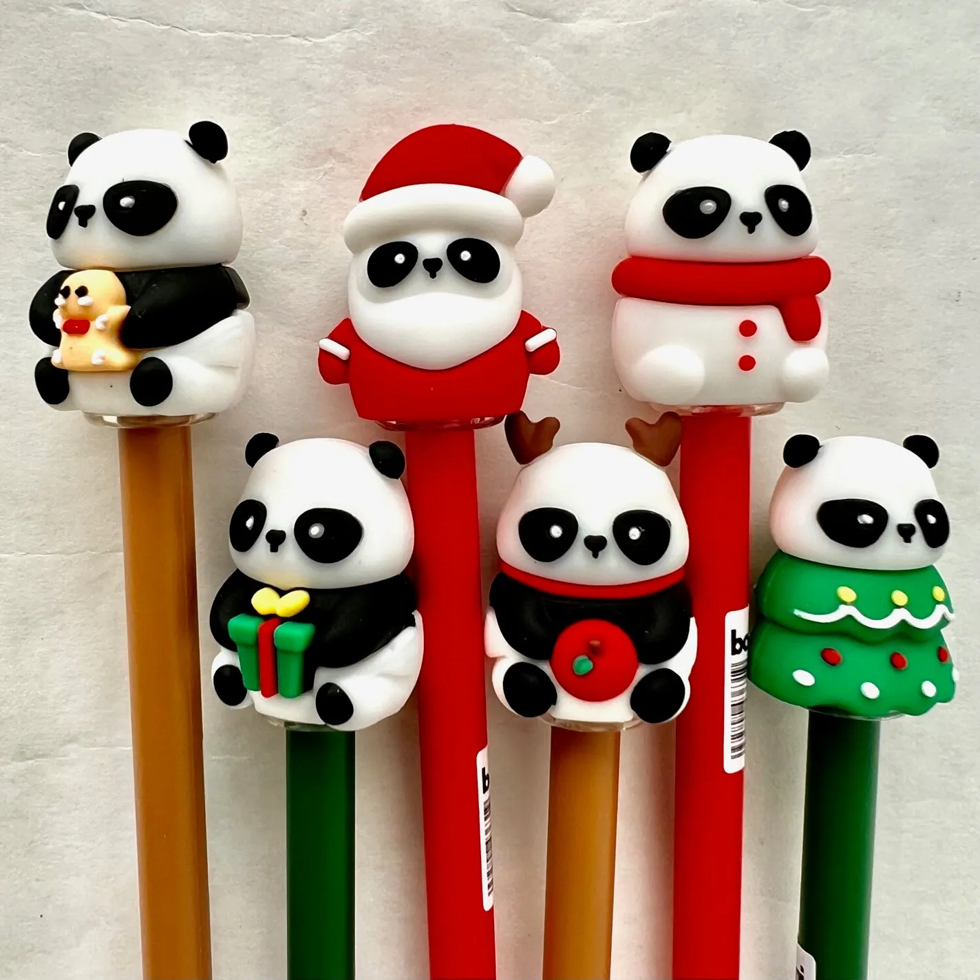 22595 CHRISTMAS PANDA GEL PEN-36