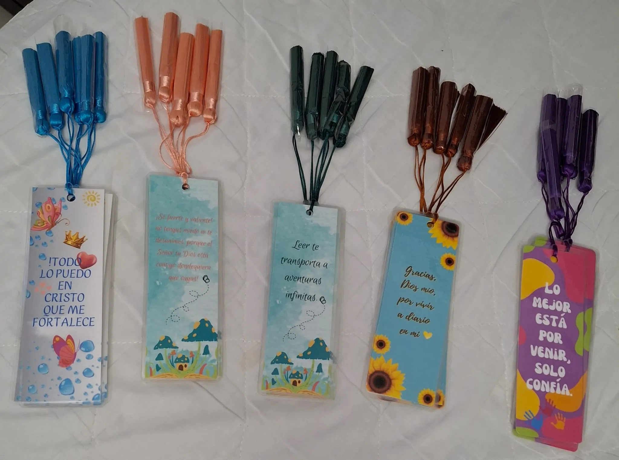Bookmarks/ Marcadores de Libros