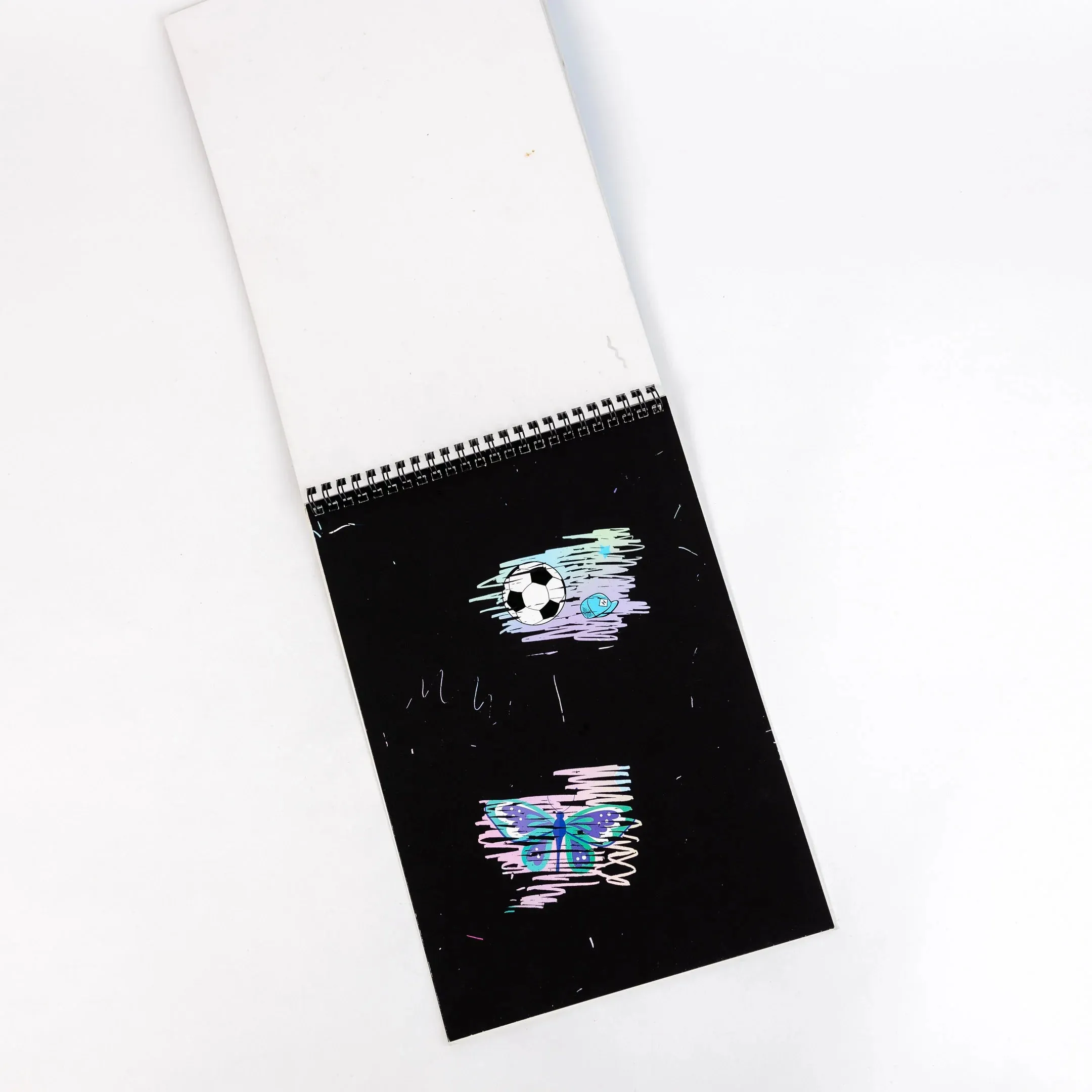 Hamster London Gift Hamper  Stationery Set Mix Unicorn   Fineliner   Scented Markers   Gel Pen   Crayon   Pouches   Key Chain