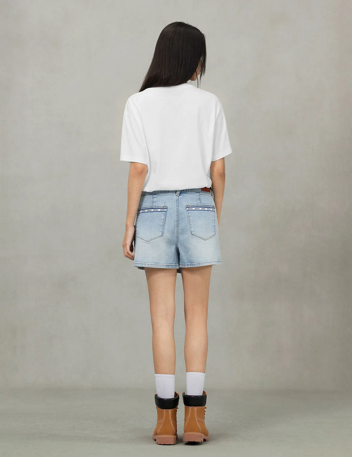 Kamon and Logo Embroidery Regular Fit Denim Skorts
