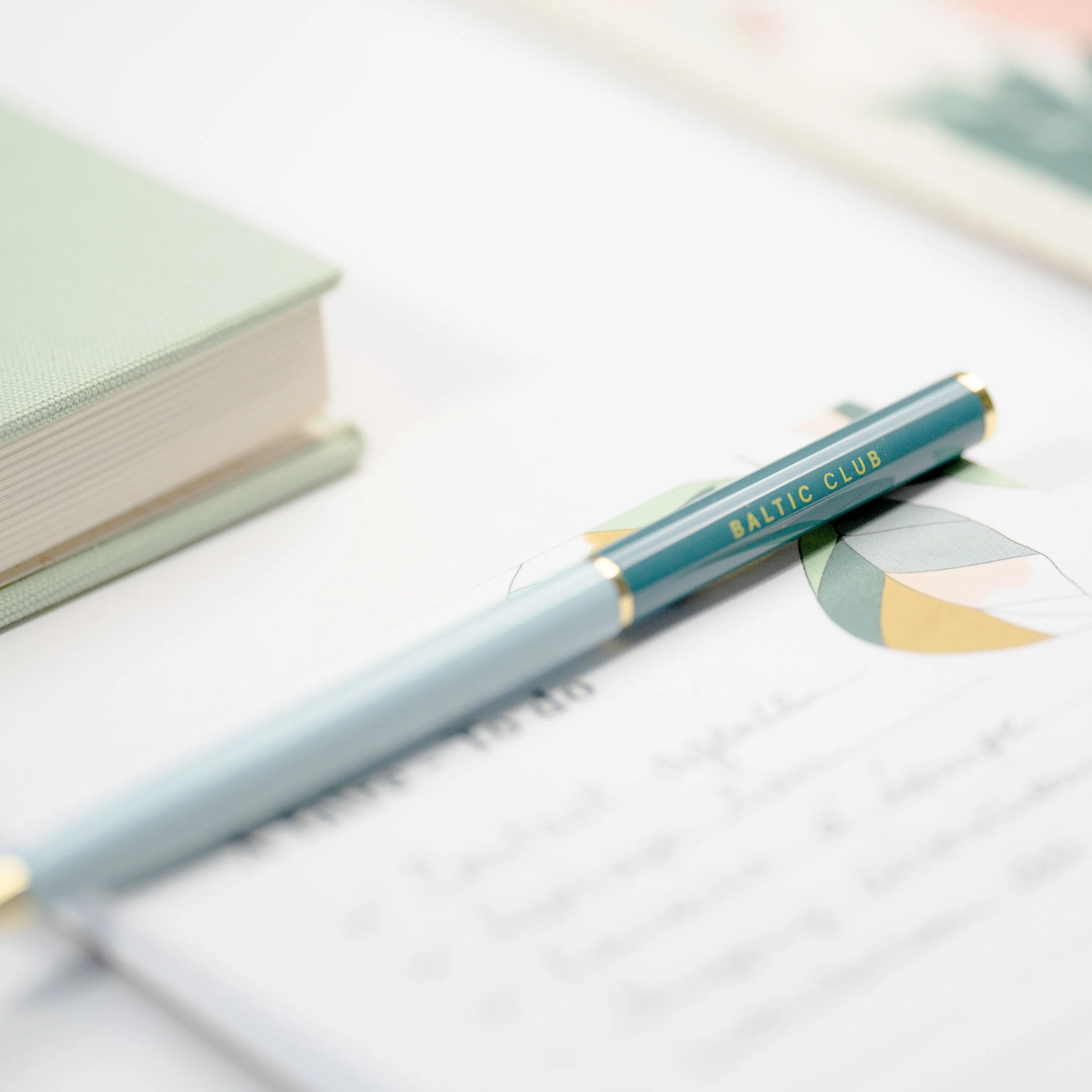 Metallic Ballpoint Pen Set