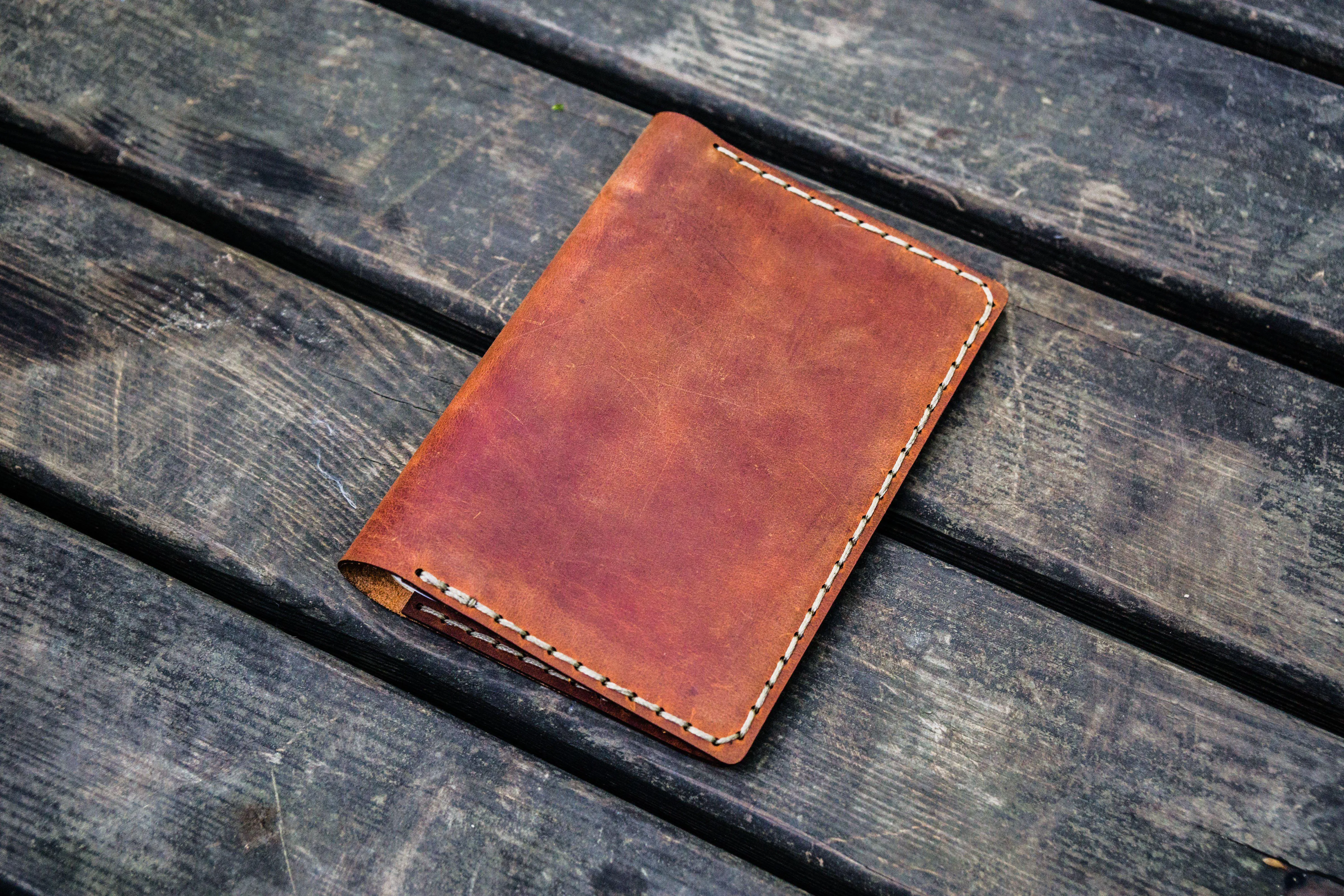 No.33 Personalized Leather Field Notes Cover - Crazy Horse Tan