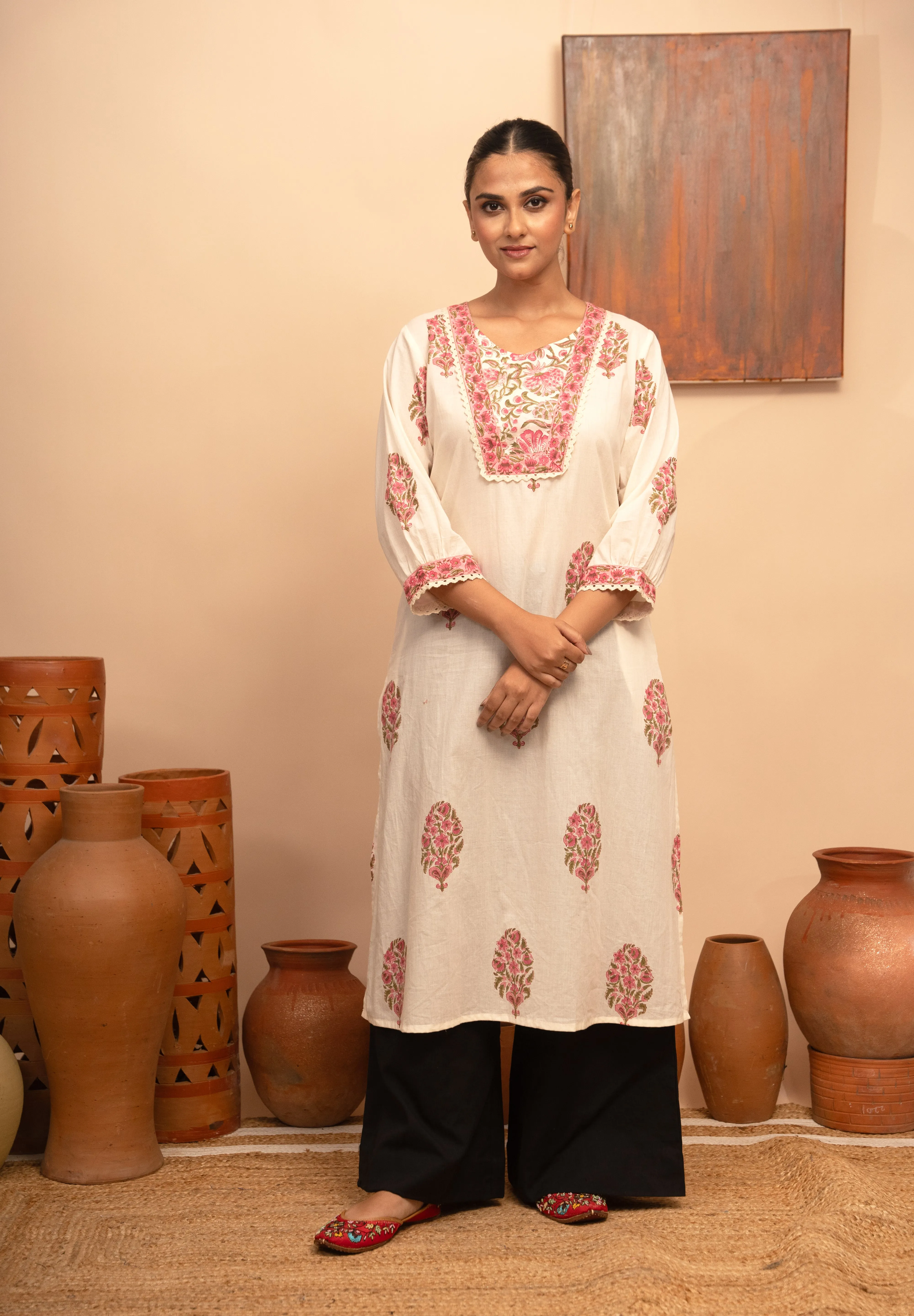 Womens Cotton White Collar Neck Block-Printed Regular Fit Kurta - Arya collection